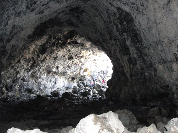 entrance look back from inside the tunnel